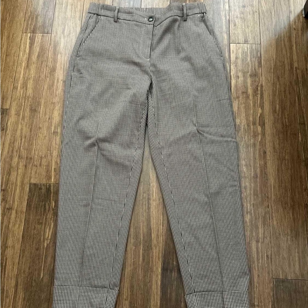 RW&CO. Women's Brown and White Checkered Straight Leg Pants